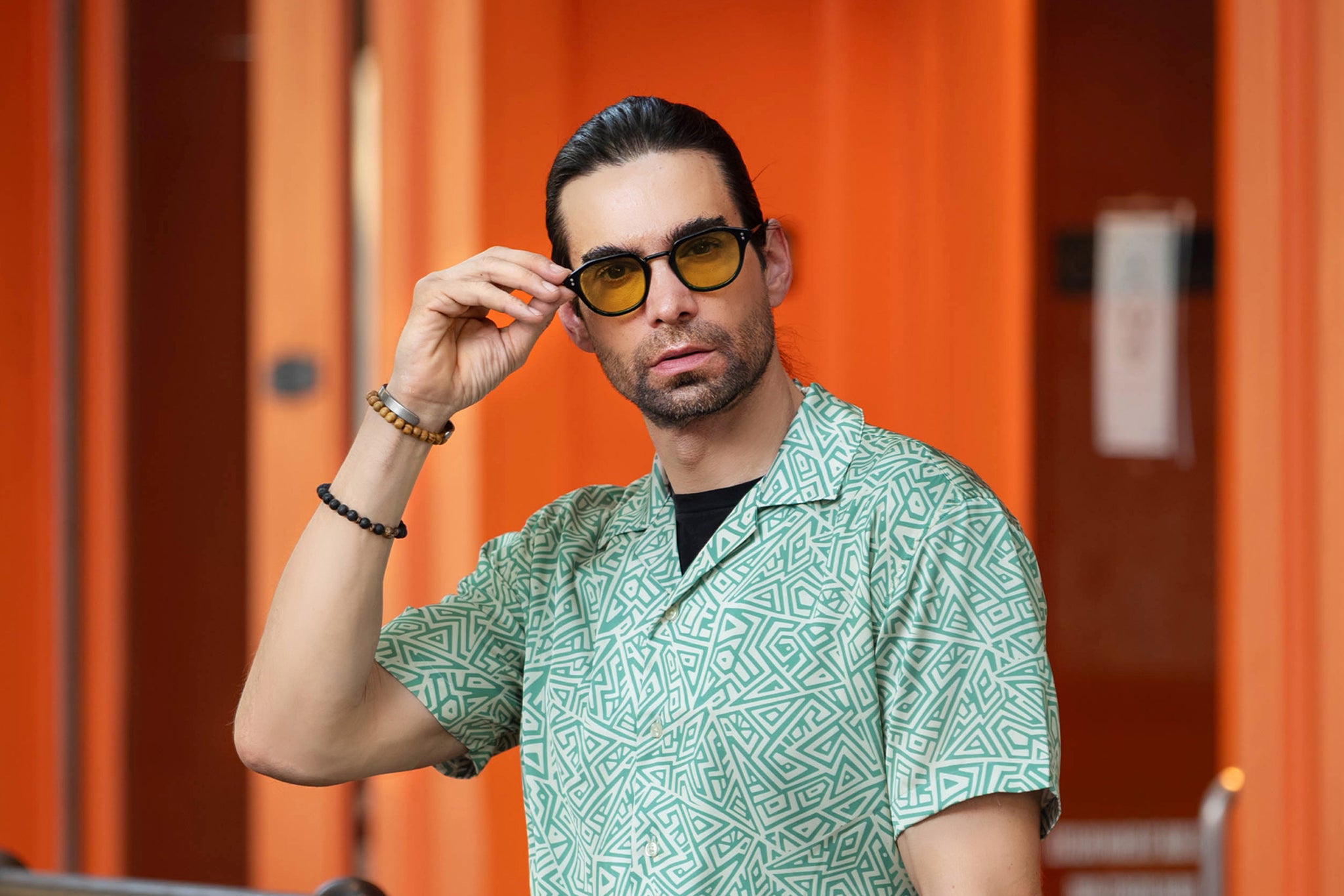 HOW TO ROCK A CAMP COLLAR SHIRT TO THE OFFICE.