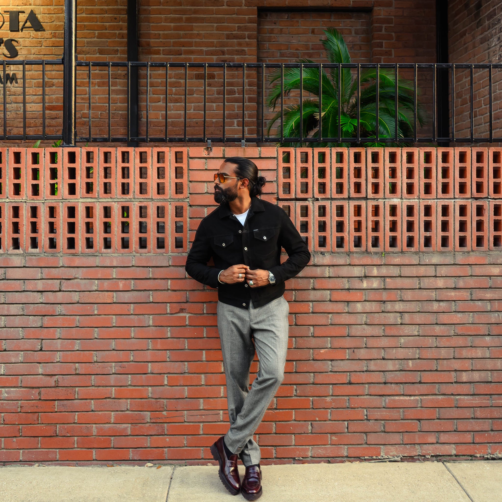 Southern Gents Suede Trucker Jacket - Black 